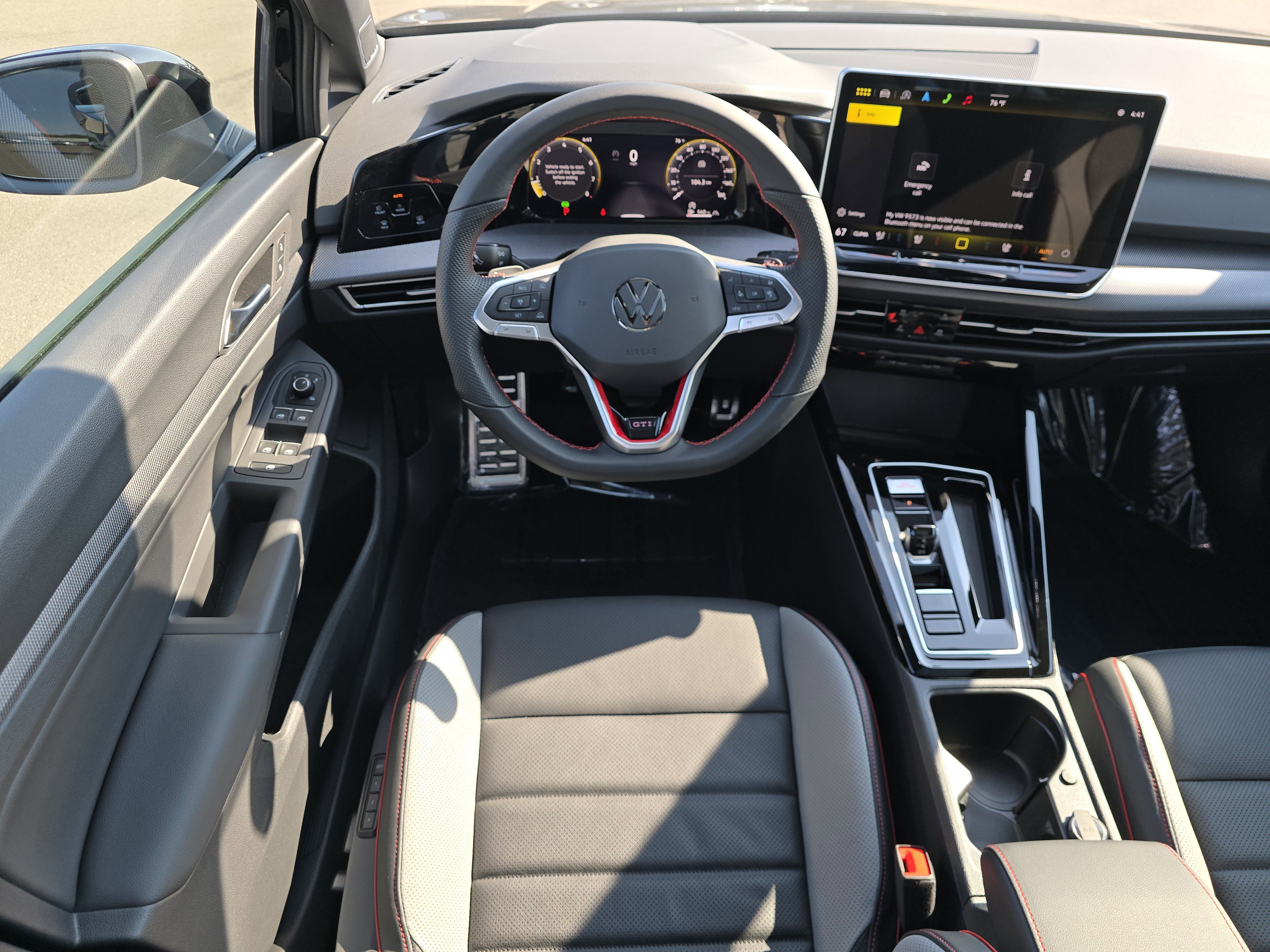 New 2025 Volkswagen GTI SE image 18