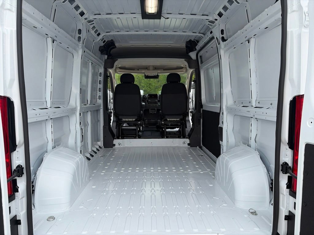 New 2026 RAM ProMaster 1500 w/ Convenience Group FWD image 30