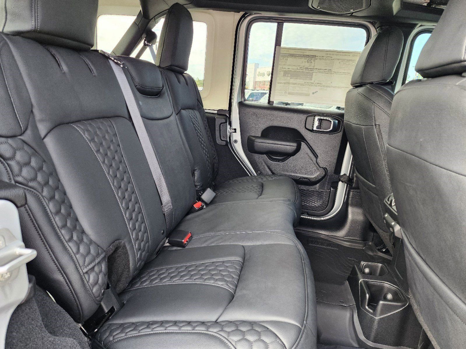 Used 2024 Jeep Wrangler Unlimited Sport image 6