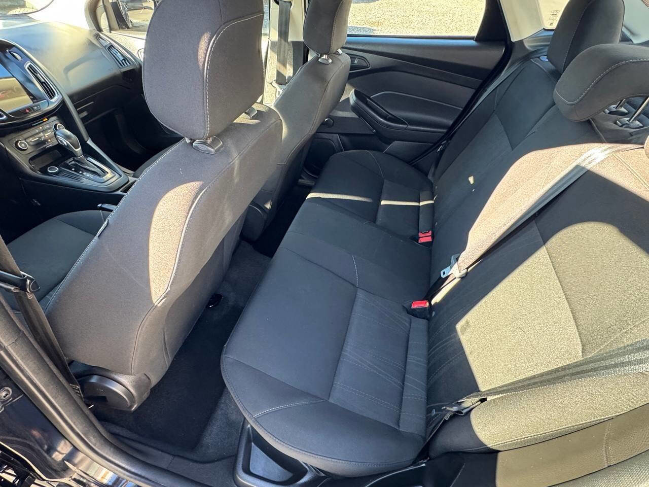 Used 2018 Ford Focus S image 15