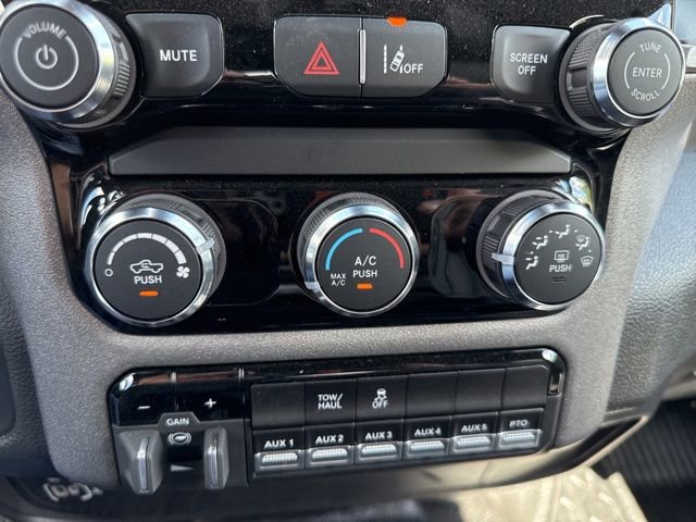 Used 2025 RAM 3500 Tradesman w/ Safety Group image 21