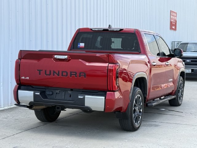 Used 2024 Toyota Tundra Limited w/ Power Package AWD/4WD image 4