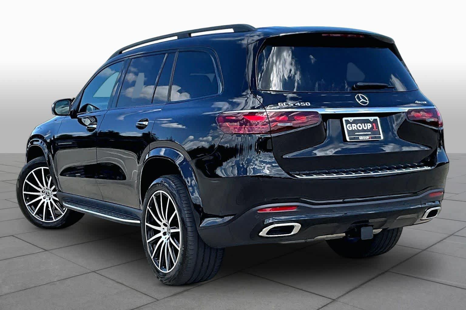 Used 2026 Mercedes-Benz GLS 450 4MATIC image 12