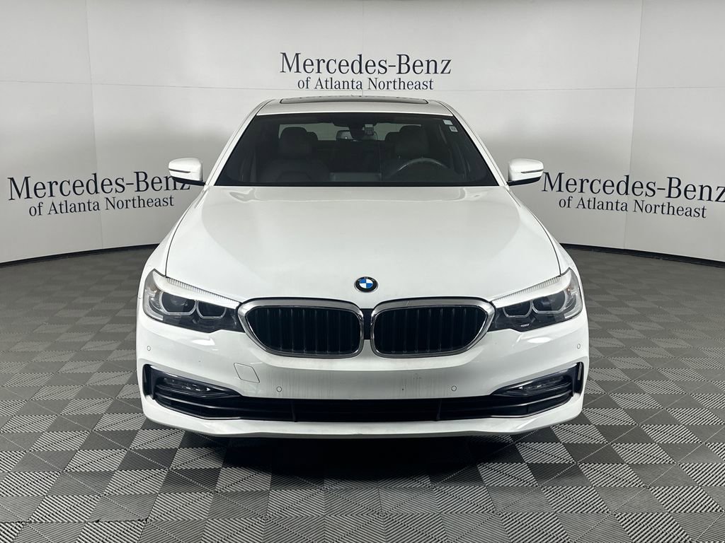 Used 2017 BMW 530i RWD image 2