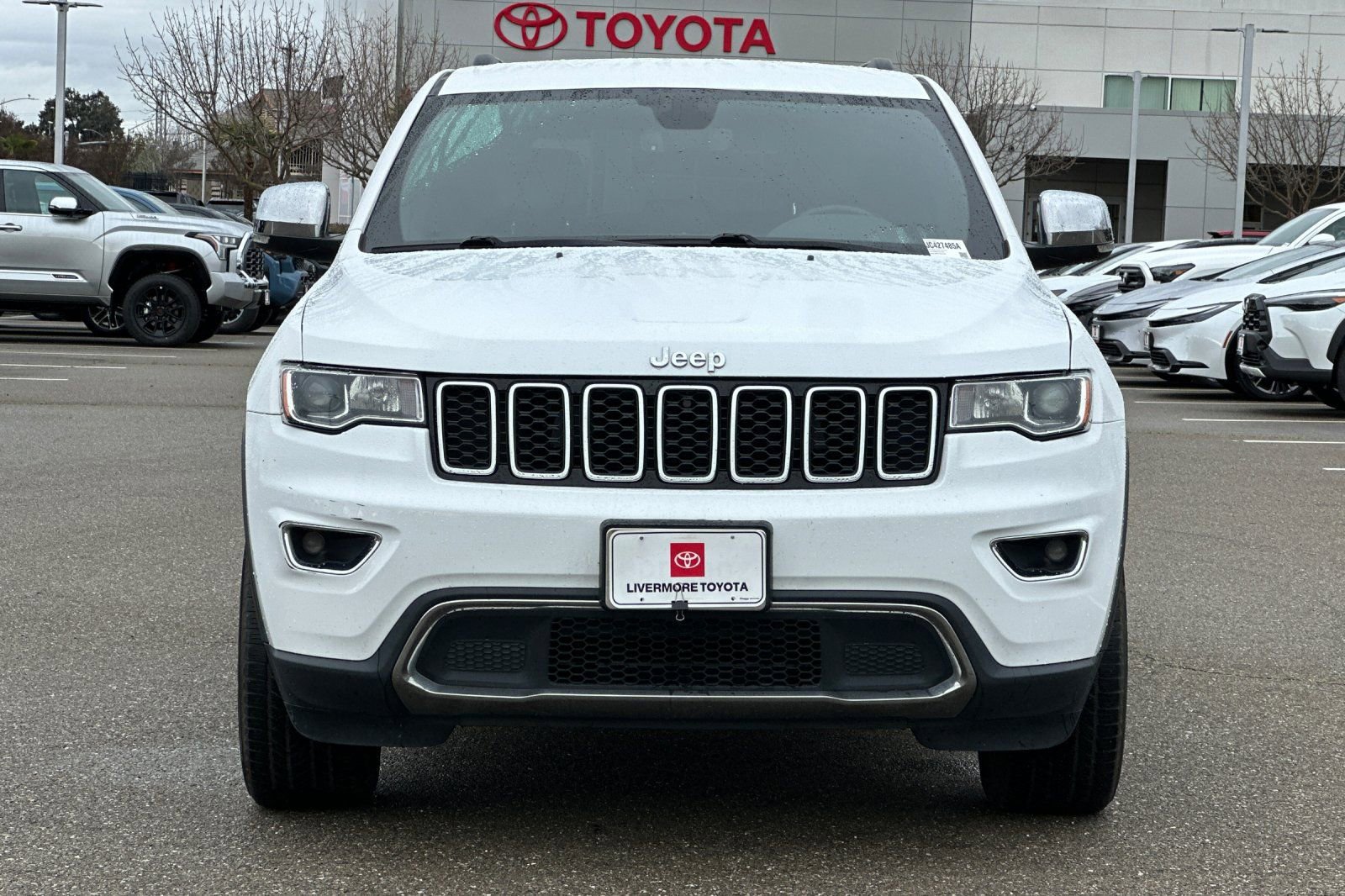 Used 2018 Jeep Grand Cherokee Limited image 9