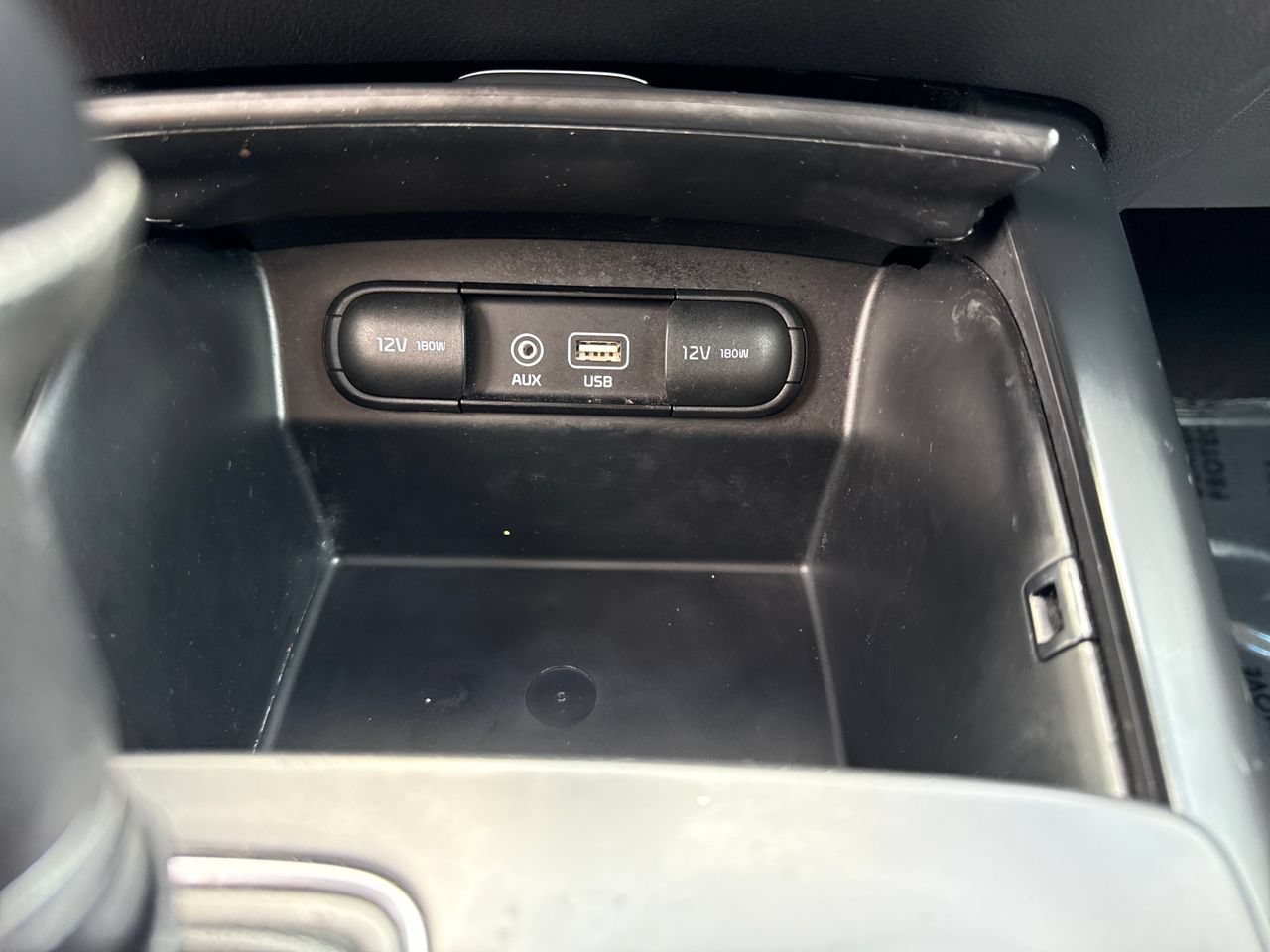 Used 2017 Kia Sorento FWD image 21