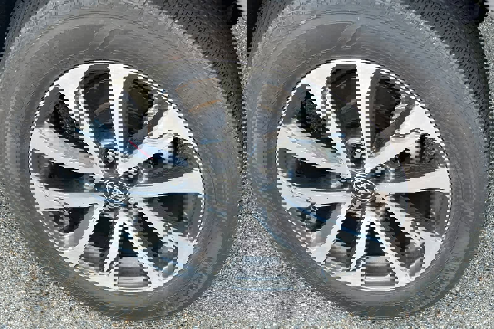 Certified 2023 Toyota Corolla Cross XLE w/ Convenience Package image 18