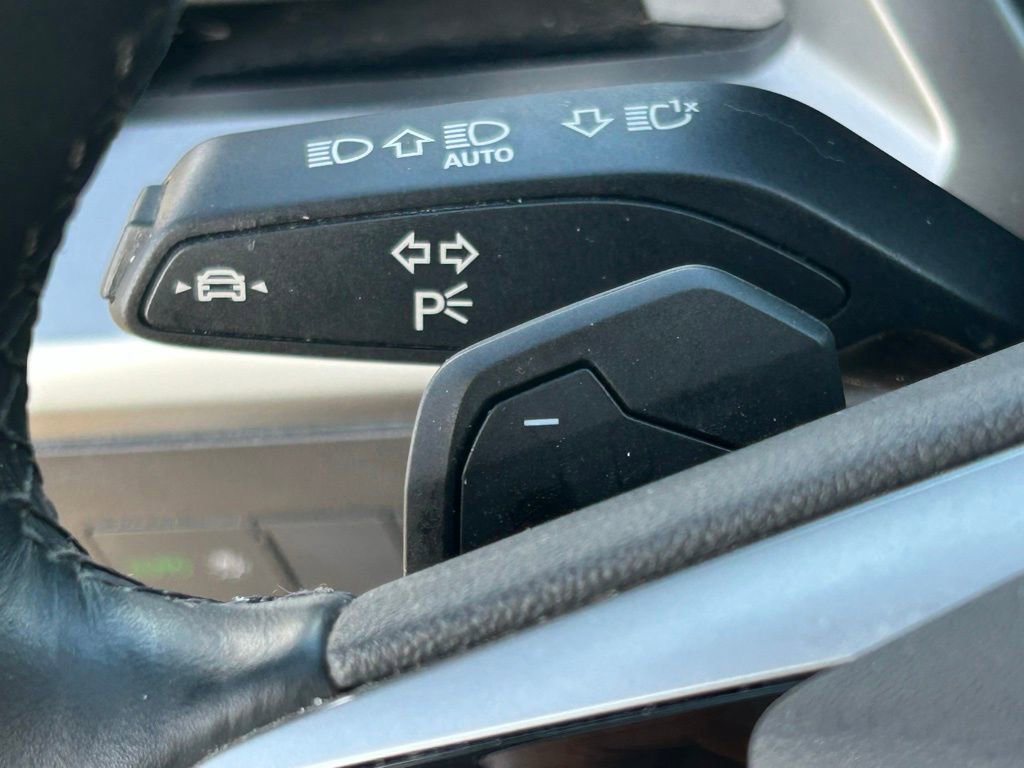 Used 2024 Audi Q4 e-tron Premium w/ Convenience Package image 23