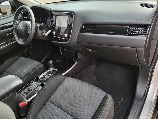 Used 2020 Mitsubishi Outlander ES image 7