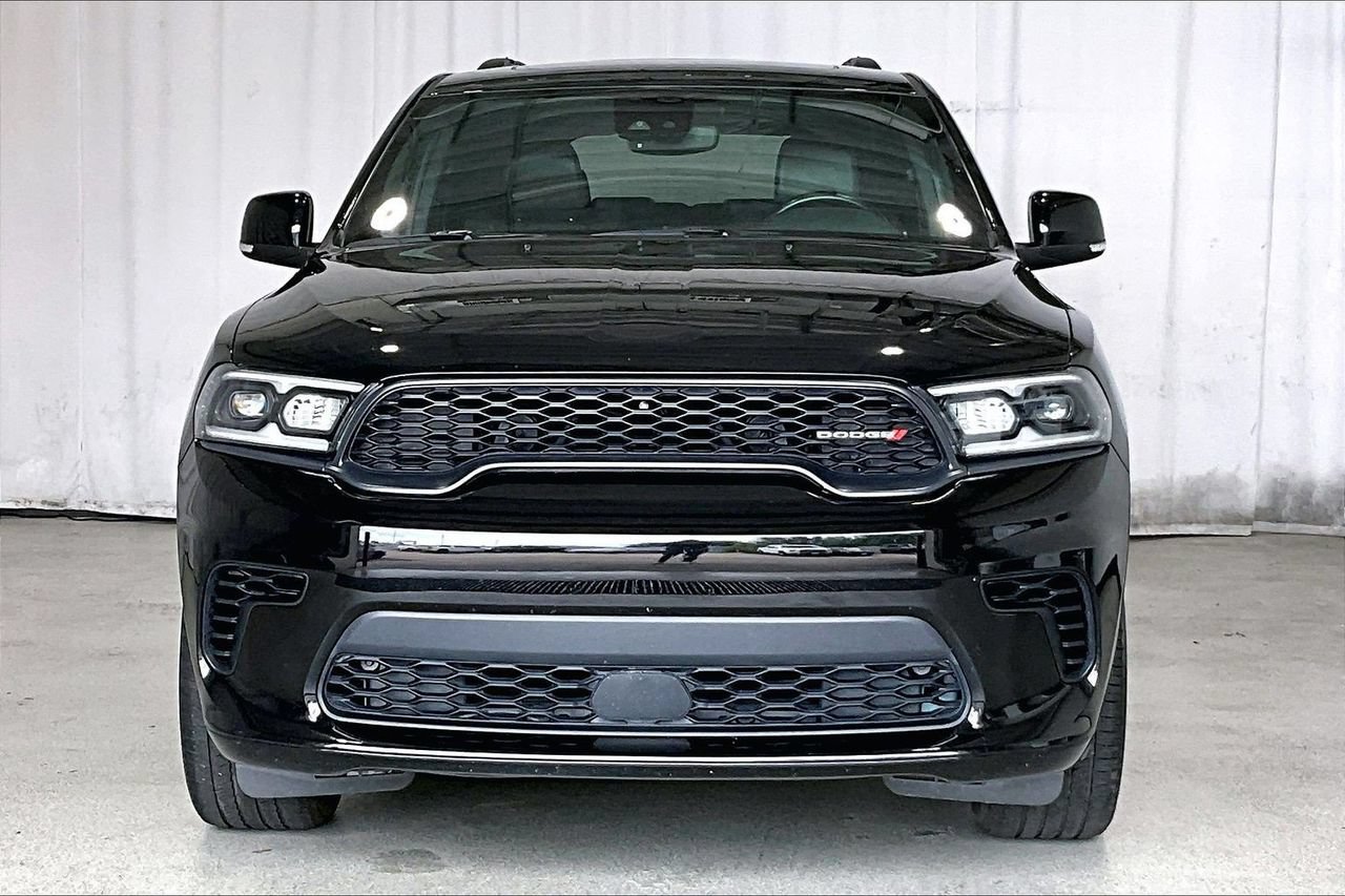 Used 2024 Dodge Durango GT AWD/4WD image 2