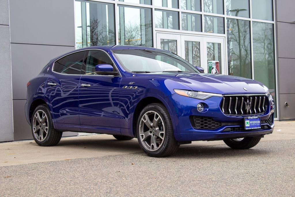 Used 2023 Maserati Levante GT AWD/4WD image 3