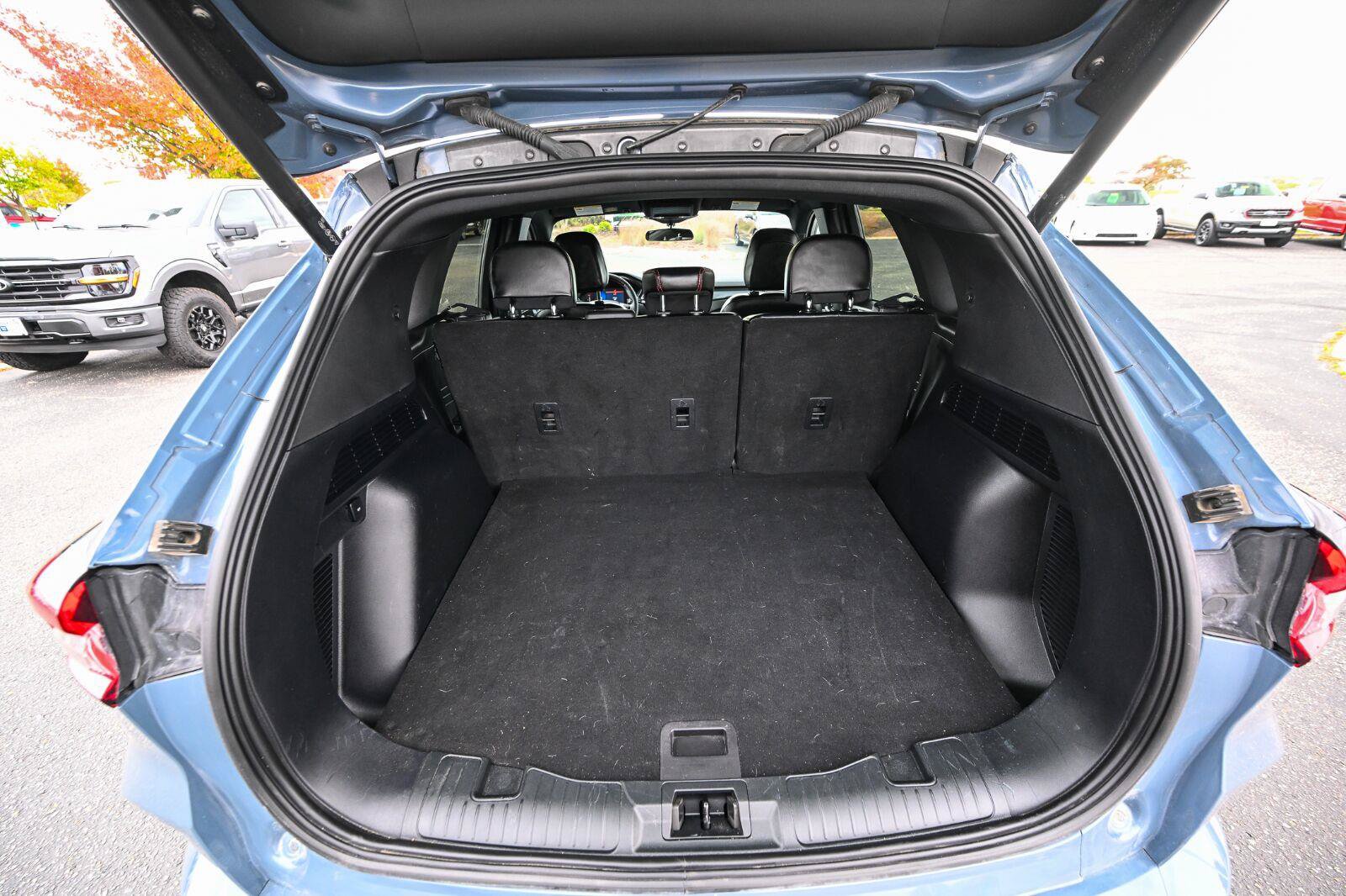 Used 2024 Ford Escape ST-Line w/ Tech Pack #1 AWD/4WD image 16