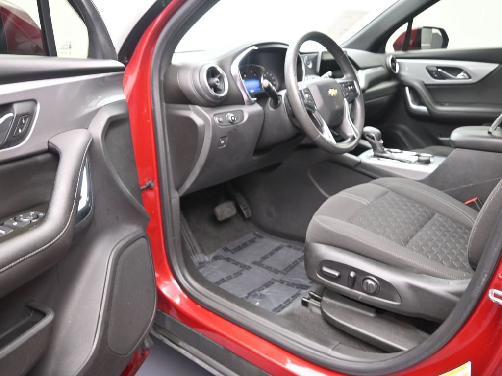 Used 2021 Chevrolet Blazer LT image 14