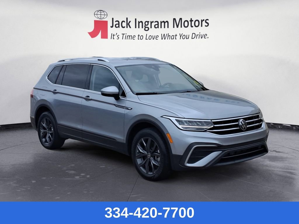 Used 2023 Volkswagen Tiguan SE image 7