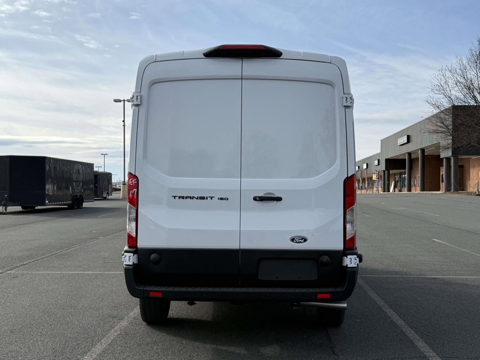 New 2026 Ford Transit 150 148 Medium Roof w/ Load Area Protection Package RWD image 4