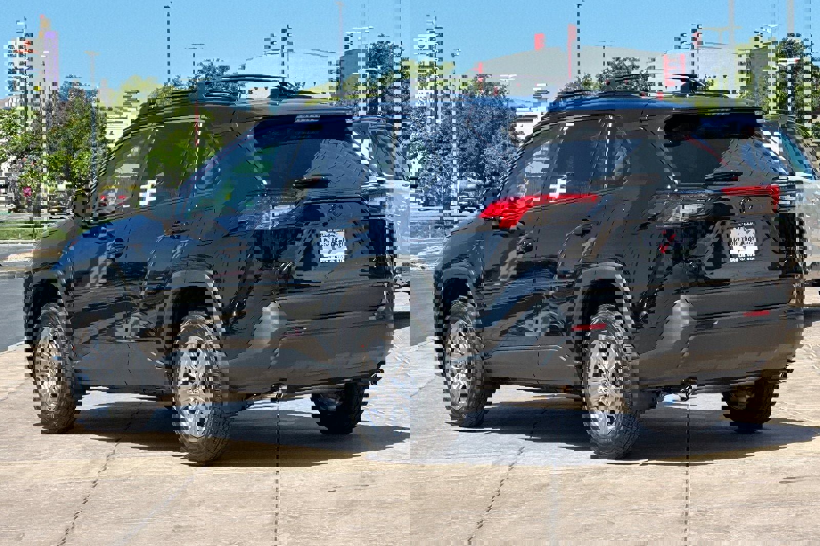 New 2025 Toyota RAV4 XLE image 6