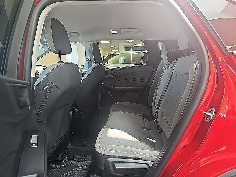 Used 2022 Ford Escape SE w/ Convenience Package AWD/4WD image 27