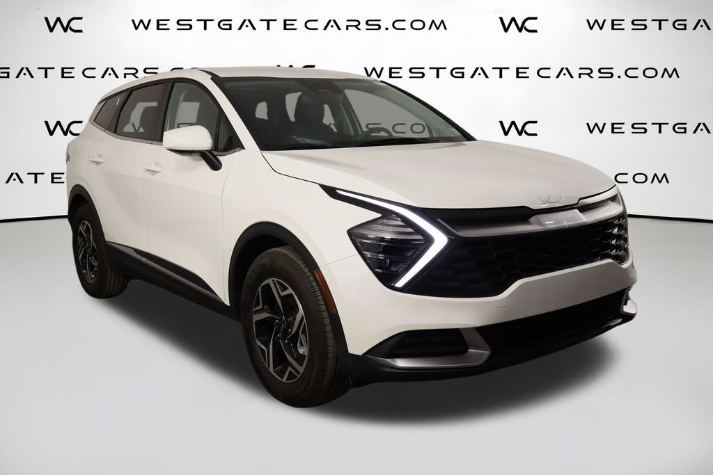 Used 2025 Kia Sportage LX FWD image 42