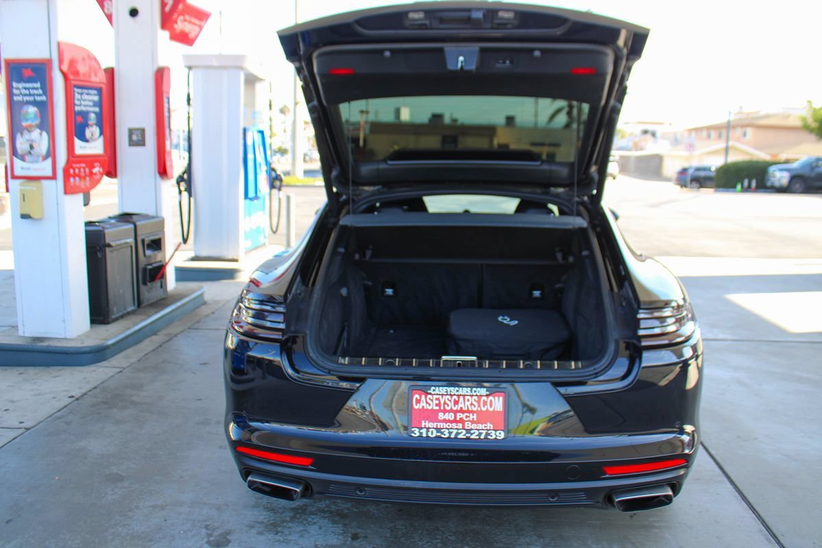 Used 2019 Porsche Panamera 4 AWD/4WD image 25