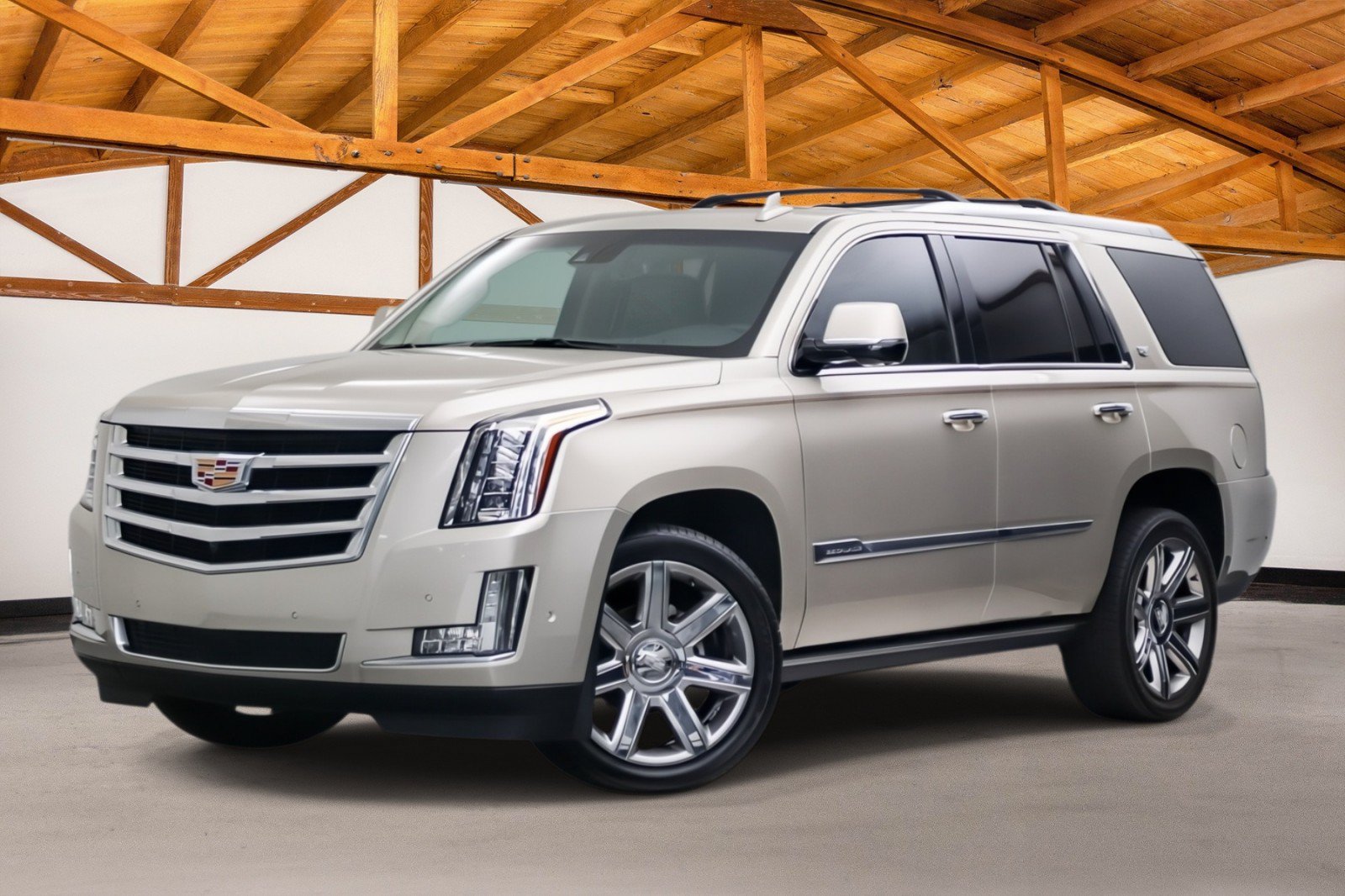 Used 2017 Cadillac Escalade Premium Luxury AWD/4WD image 1