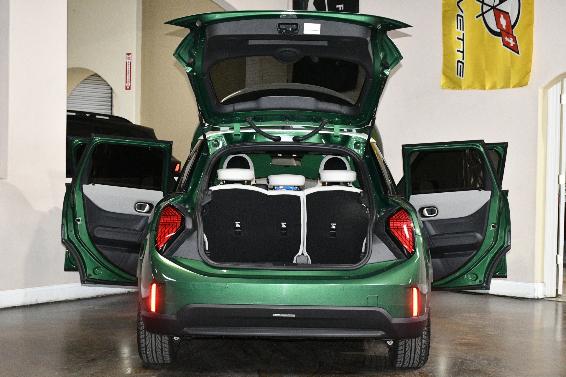 Used 2025 MINI Cooper S image 88