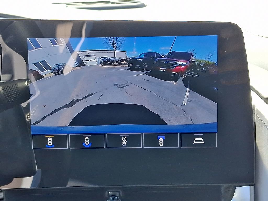 Used 2022 Chevrolet Corvette Stingray Premium Cpe w/ Z51 Performance Package image 16