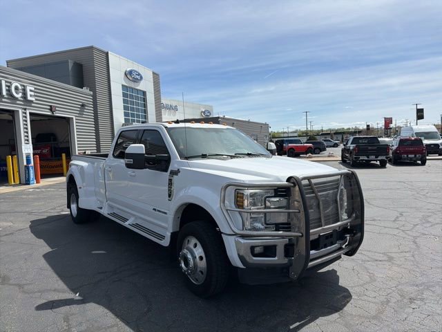 Used 2019 Ford F450 Lariat w/ Lariat Value Package image 1