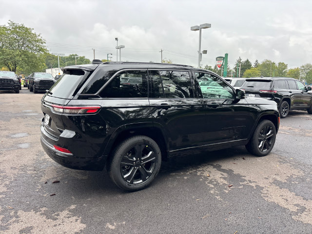 New 2027 Jeep Grand Cherokee Limited AWD/4WD image 29