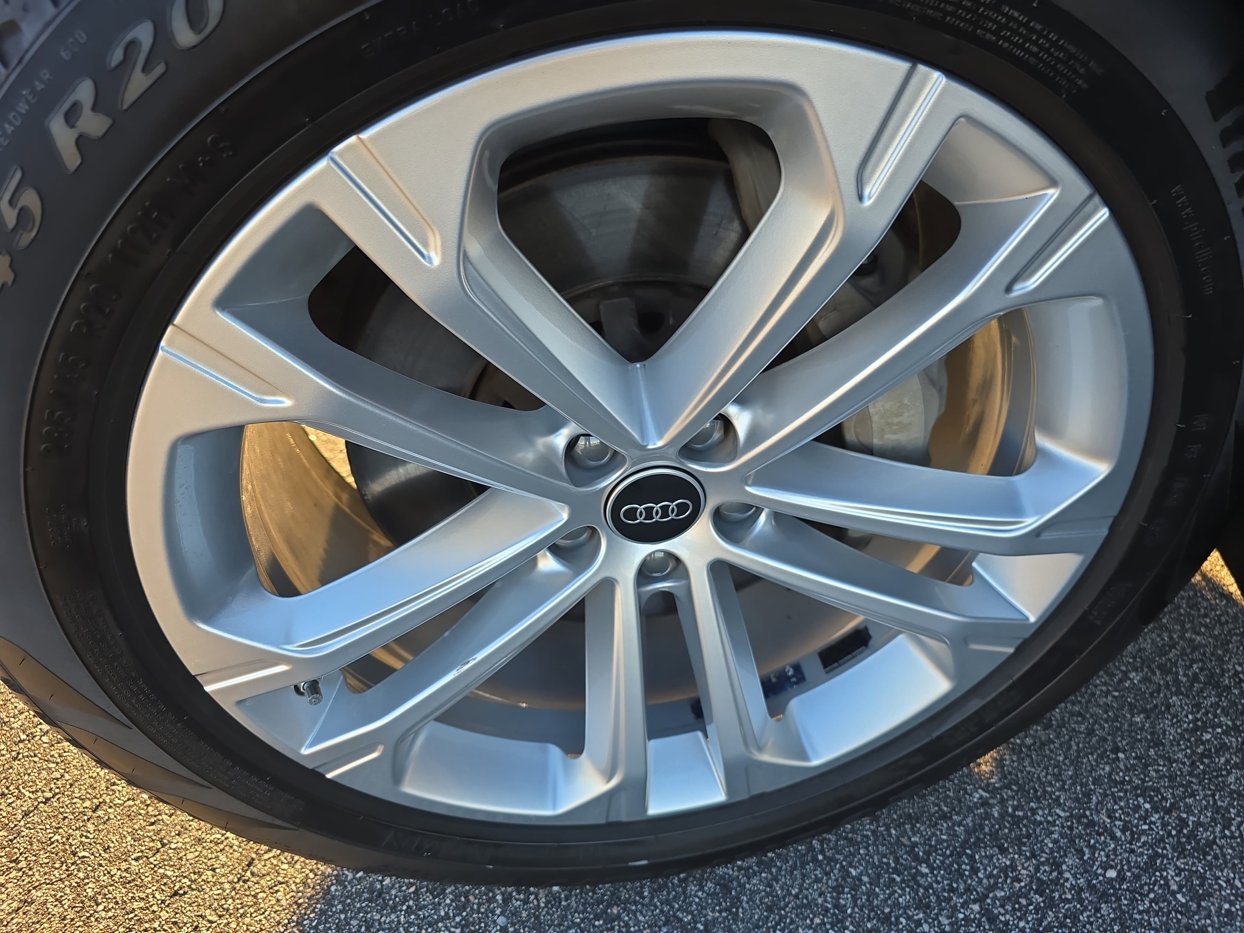 Used 2025 Audi Q7 3.0T Prestige image 33