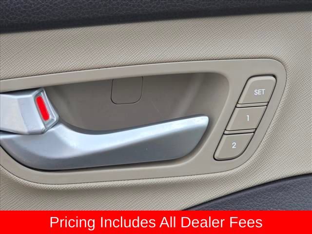 Used 2016 Hyundai Santa Fe Sport 2.0T w/ Option Group 05 FWD image 18