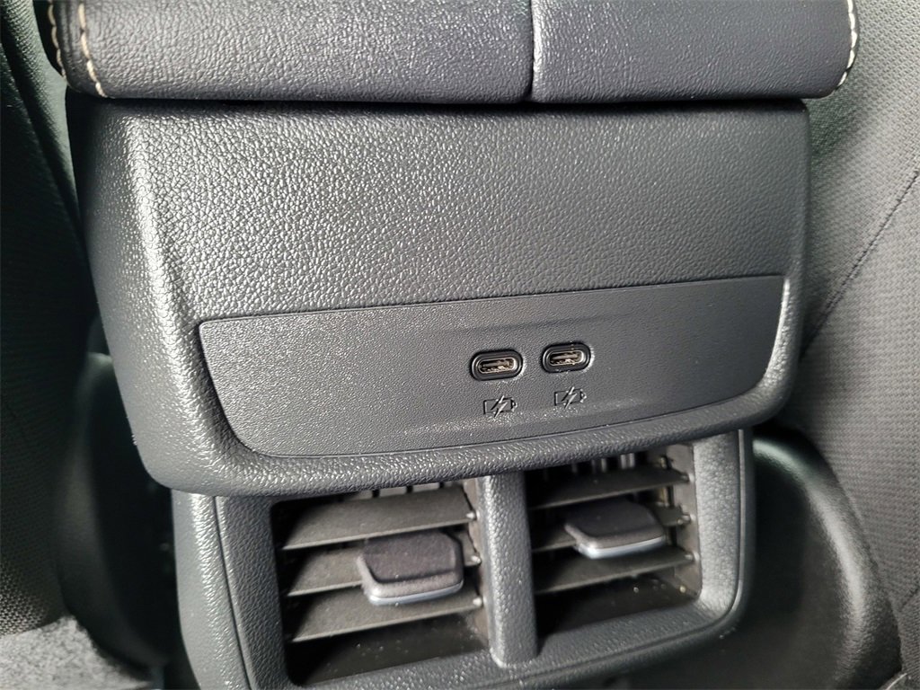 Used 2025 GMC Terrain Elevation image 10