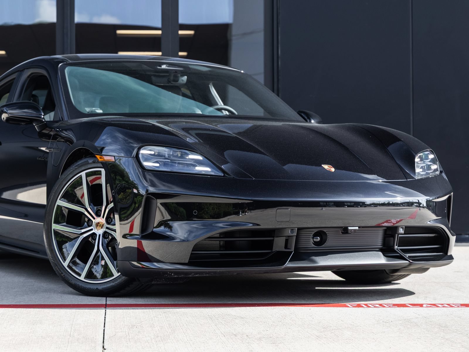 New 2026 Porsche Taycan AWD/4WD image 9