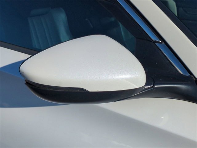 Used 2018 Honda Accord Touring image 12