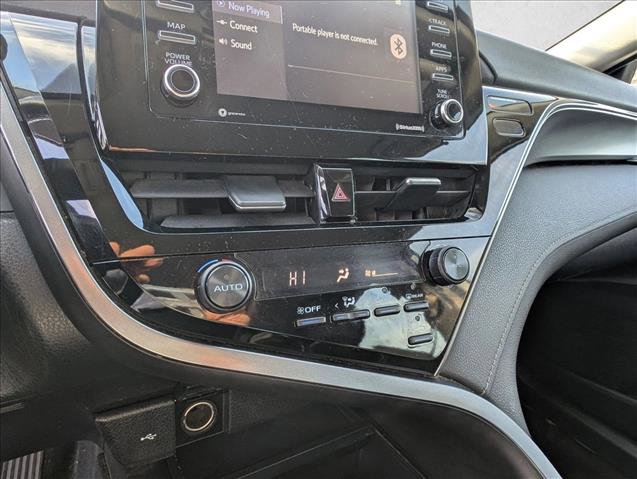 Used 2021 Toyota Camry SE image 12