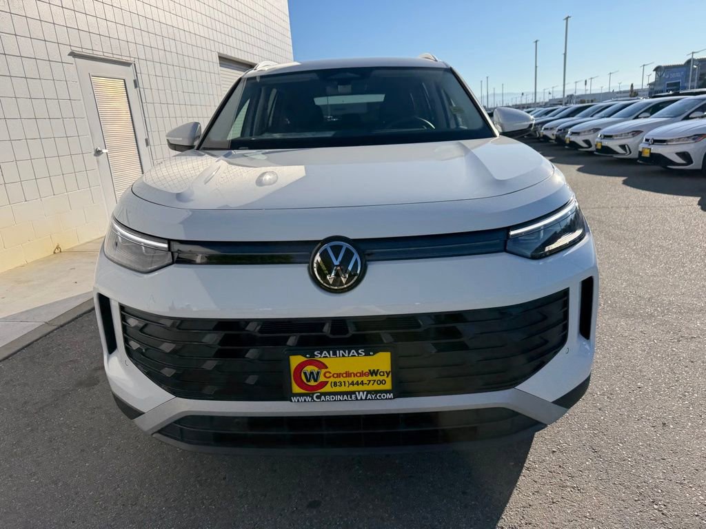 New 2026 Volkswagen Tiguan SE image 9