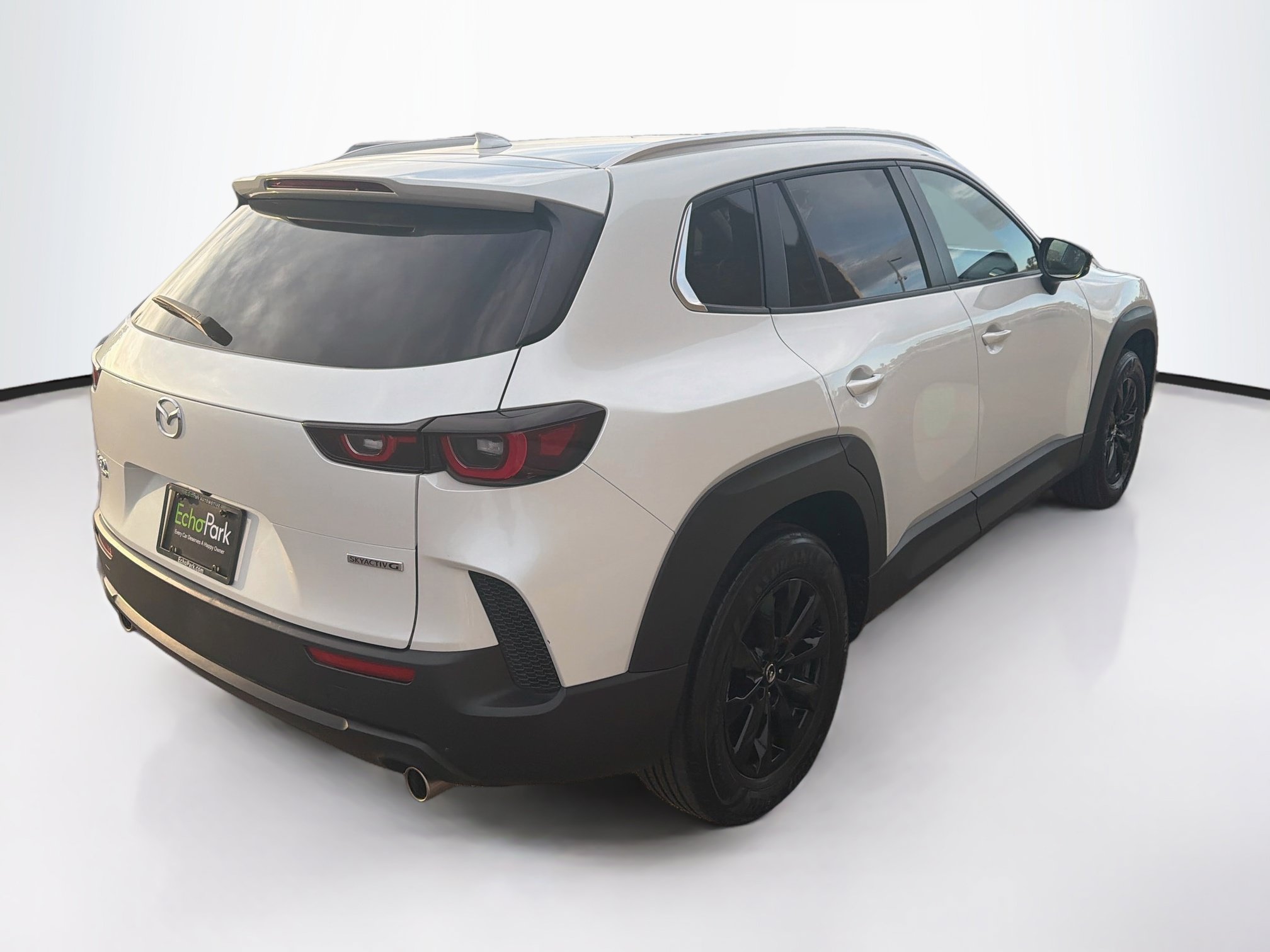 Used 2025 MAZDA CX-50 AWD 2.5 S w/ Premium Package image 9