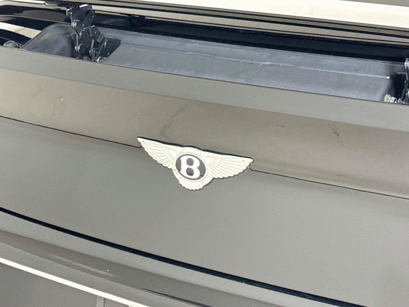 Used 2023 Bentley Continental GT V8 AWD/4WD image 34