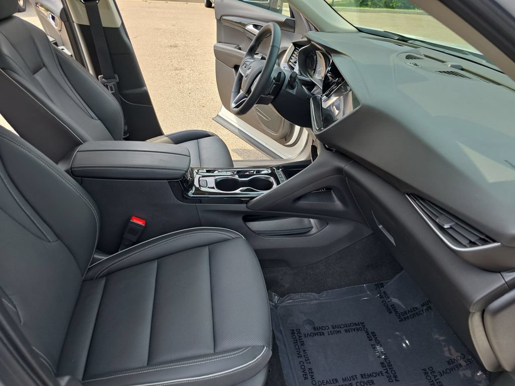 Certified 2023 Buick Envision Essence AWD/4WD image 10