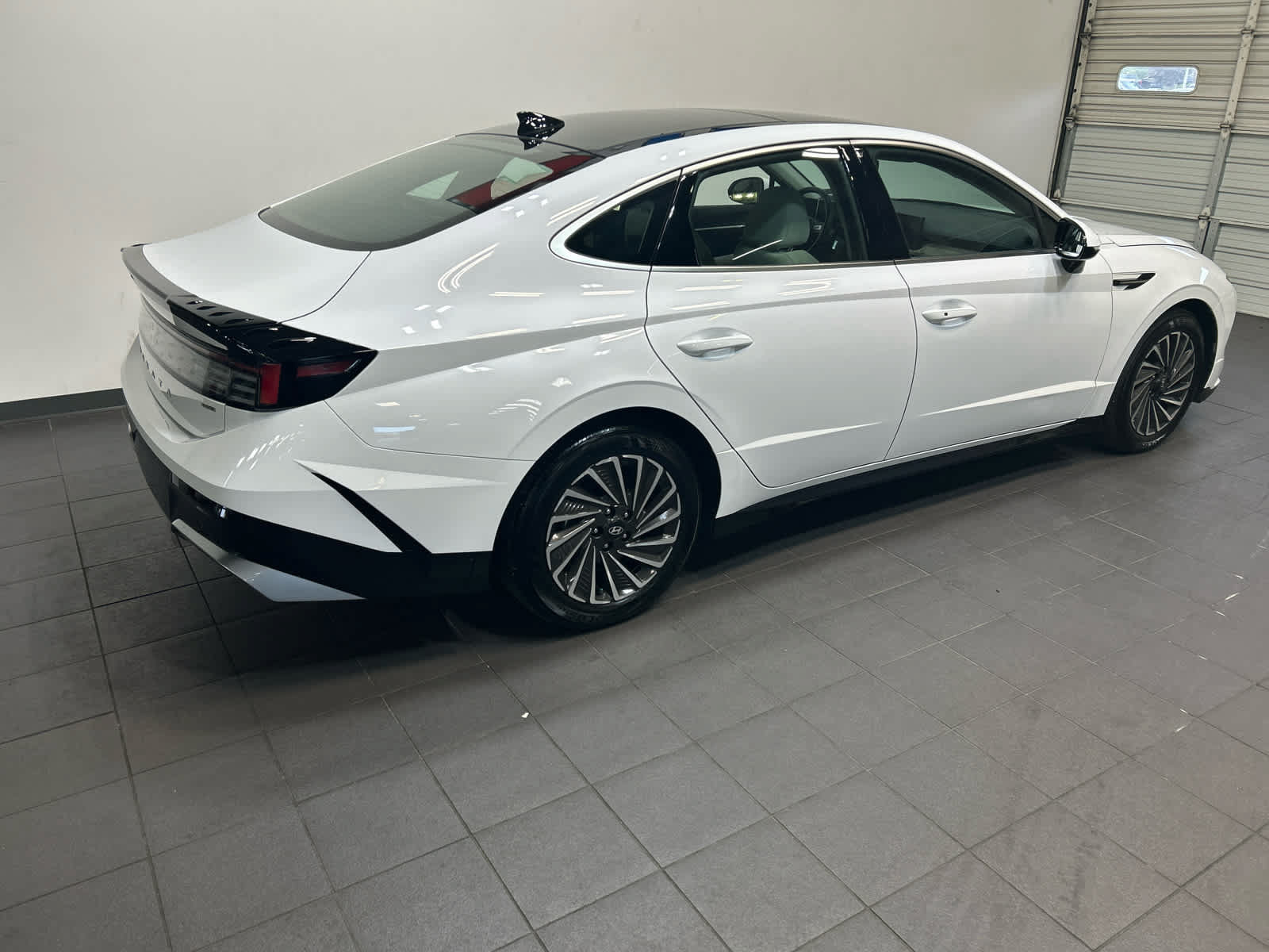 Used 2026 Hyundai Sonata SEL FWD image 5