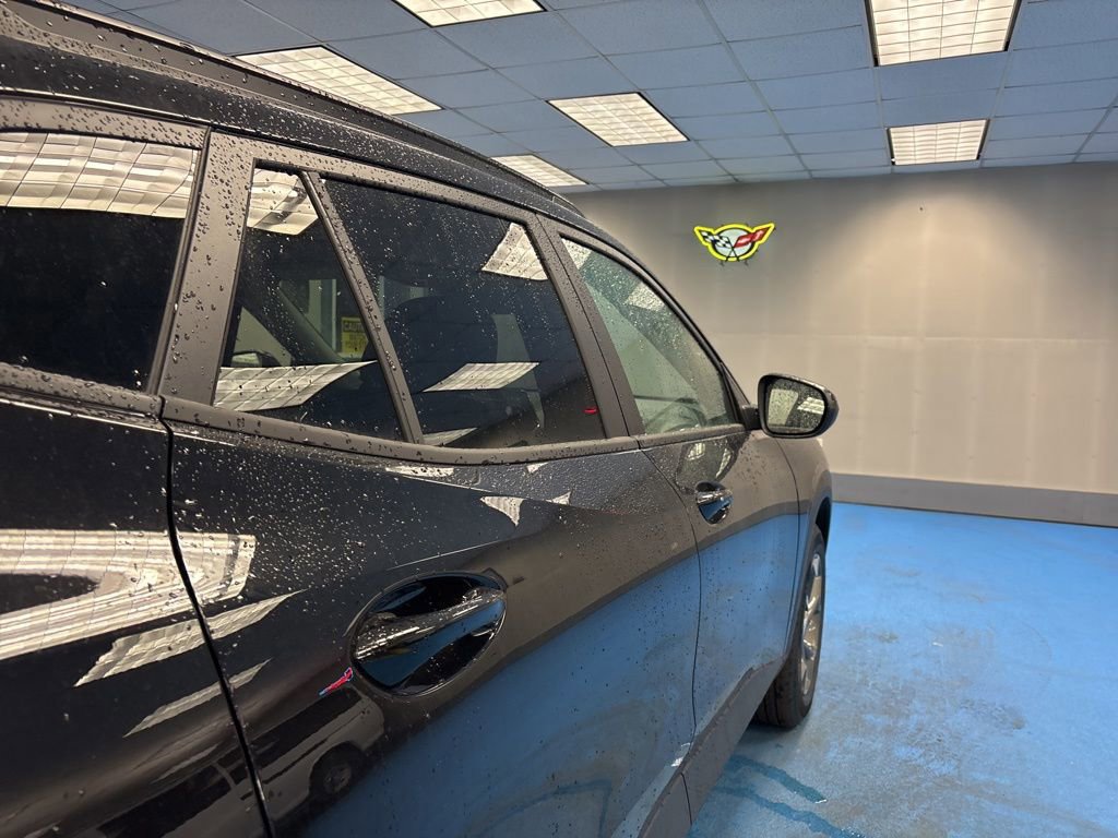 New 2026 Chevrolet Trax LT image 6