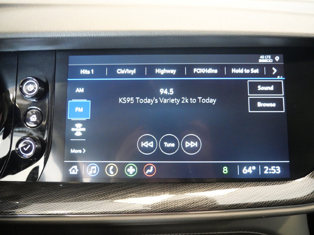 Used 2023 Buick Envision Essence FWD image 20