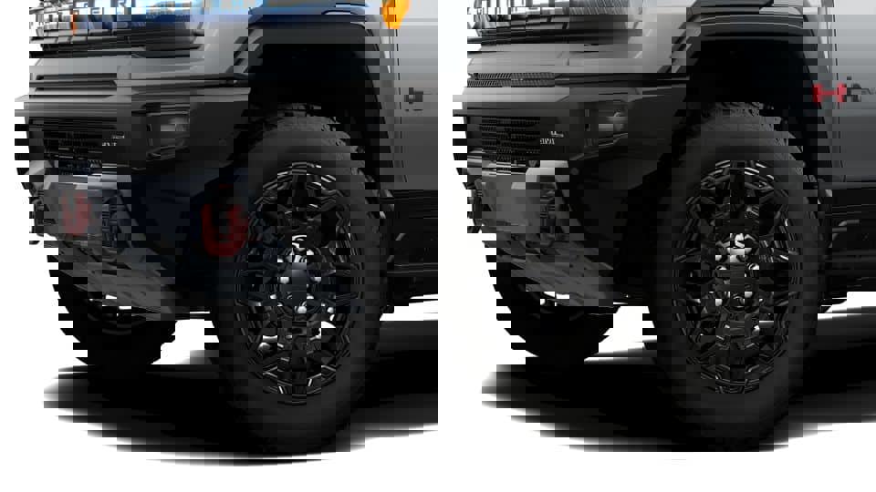 New 2026 GMC Hummer EV 4x4 Crew Cab w/ LPO, Sport Package image 36