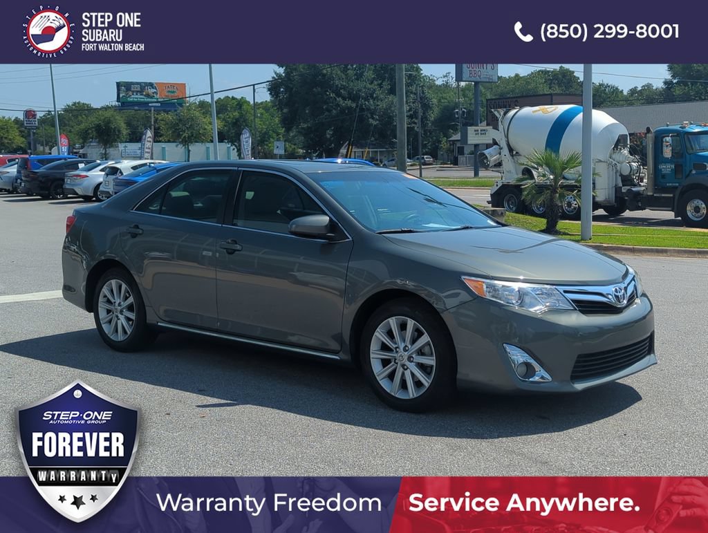 Used 2013 Toyota Camry XLE w/ Leather Pkg FWD image 9