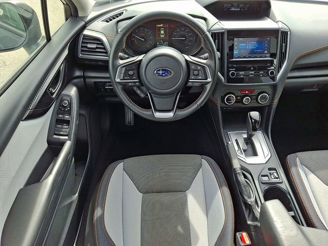 Used 2022 Subaru Crosstrek 2.0i Premium w/ Moonroof Package AWD/4WD image 12