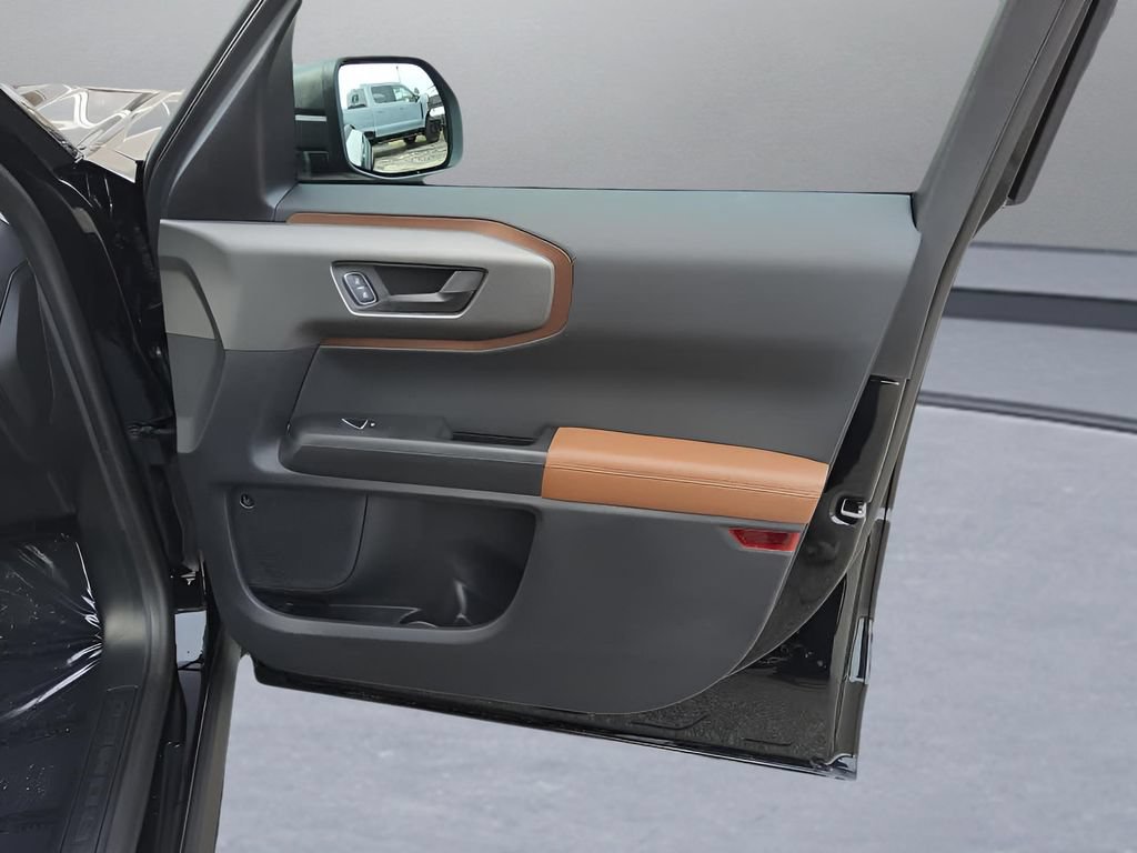New 2025 Ford Bronco Sport Outer Banks w/ Outer Banks Tech Package+ AWD/4WD image 36