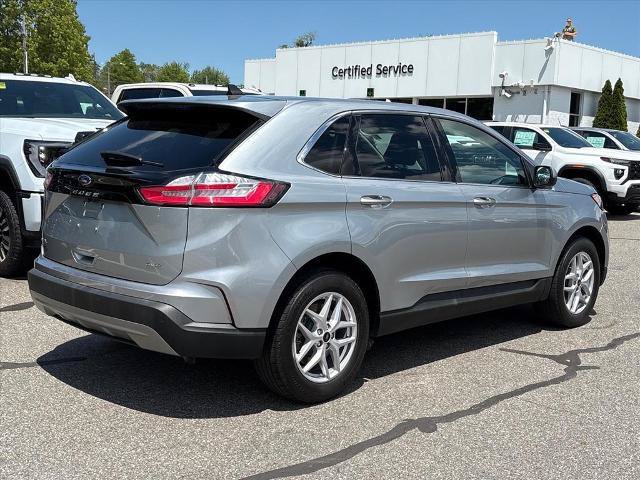 Used 2024 Ford Edge SEL AWD/4WD image 2