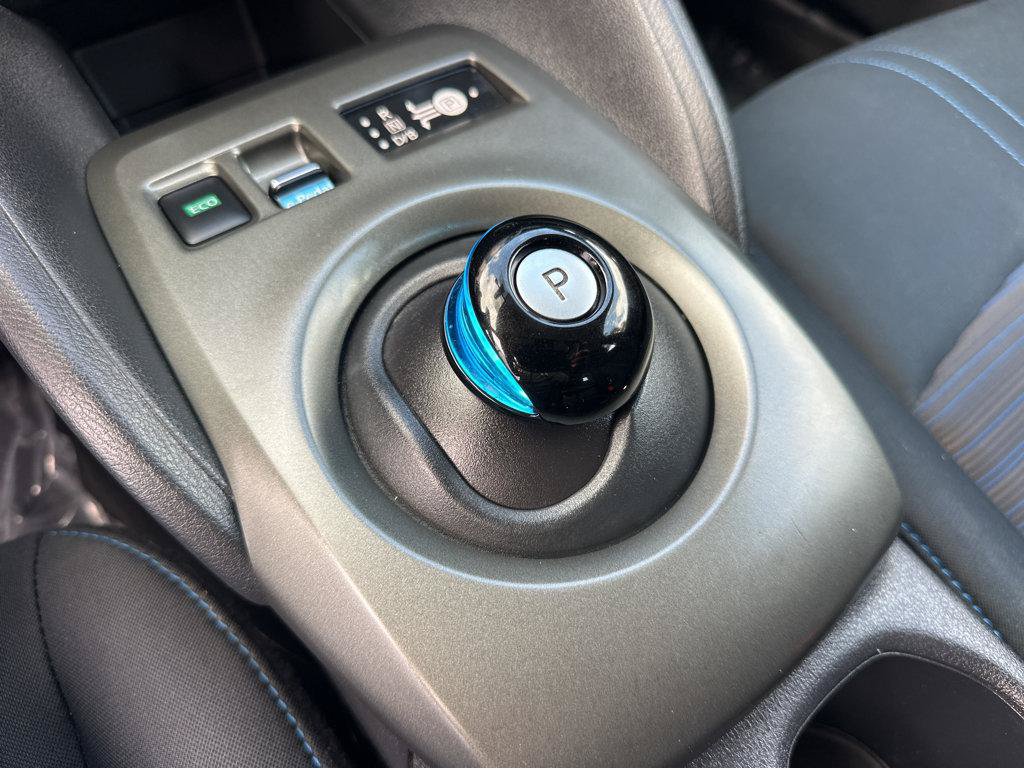 Used 2019 Nissan Leaf S Plus w/ Protection Package FWD image 26