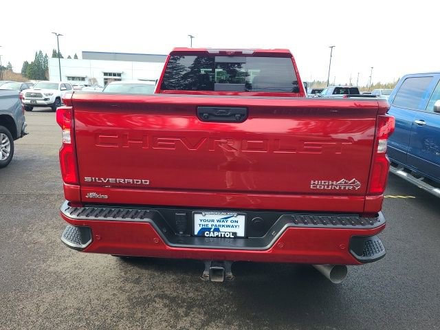 Used 2024 Chevrolet Silverado 3500 High Country w/ Technology Package image 15