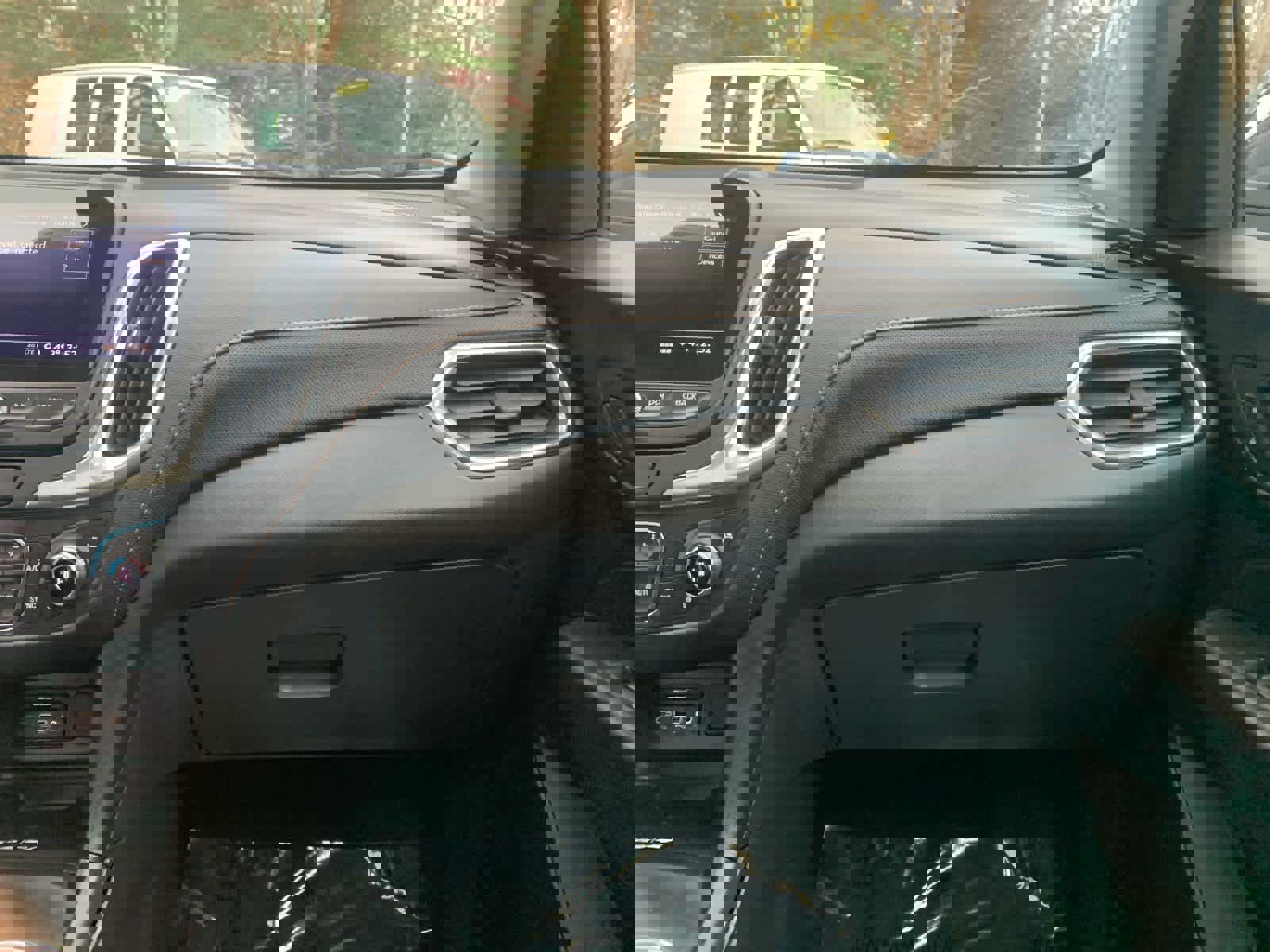 Certified 2020 Chevrolet Equinox Premier image 17