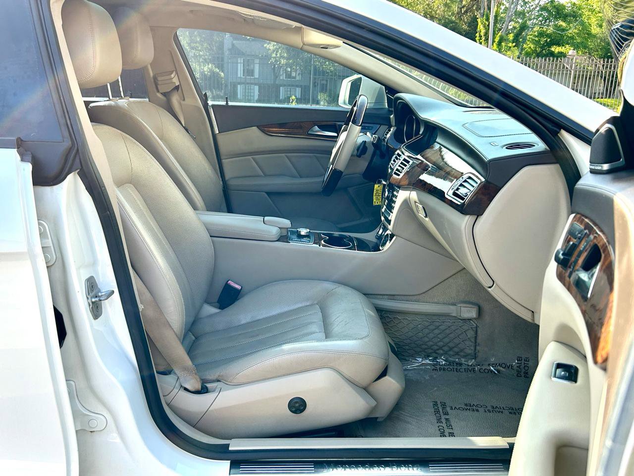 Used 2012 Mercedes-Benz CLS 550 image 21